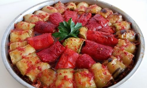 Köfteli Sebze Sarması Yemeğin Tadı Ve Kıvamı Mükemmel / Yemek Tarifi