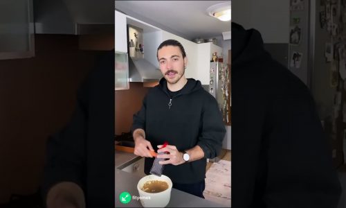 En kolay havuçlu kek tarifi | Fit Yemek #shorts