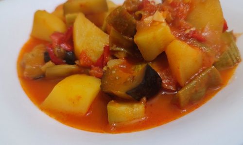 Etsiz Türlü yemeği tarifi | Sebze yemeği nasıl yapılır | Yemek Tarifleri