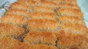Cevizli Kadayıf Sarması Tarifi | Şerbetli , Cevizli tatlı tarifi | Yemek Tarifleri