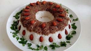 Davet Sofralarınızı Güizelleştiren Duvaklı Pilav Tarifi / Yemek Tarifleri