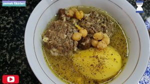 Azerbaycan mutfağının lezzetli yemeklerinden biri köfte bozbaş çorbası kolay yemek tarifleri