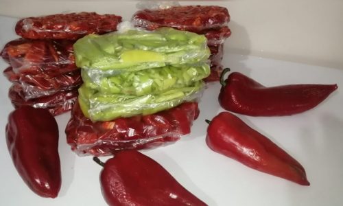 Kizartmalik Ve Yemeklik Biber Buzlukta Nasıl Saklanır [Yemek tarifleri] Dolapta Biber Nasıl Saklanır