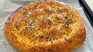 ❗️❗️HAMURU YOĞURMADAN YUMUŞACIK PUF PUF PİDE NASIL YAPILIR ? - Ramazan Pidesi Tarifi