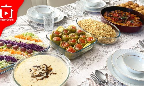 İftar Menüsü 5 Yemek Tarifi – Çorba, Zeytinyağlı Ara Yemek, Ana Yemek, Tatlı, Salata