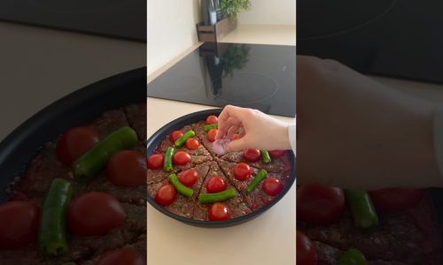 Evde kebap keyfi!Fırında nefis, bol sebzeli kıymalı tepsi kebabı! #pratiktarifler#yemektarifleri