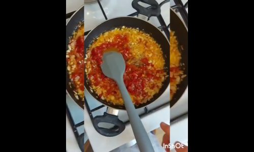 BİBERLİ EKMEK 💜🍞 #reels #music #tarif #keşfetteyiz #pratiktatlitarifleri #yemektarifleri #food 🤭☺️😍