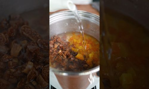 Düdüklüde Aşure Tarifi 😍😋 Nefis Yemek Tarifleri #shorts #nefisyemektarifleri