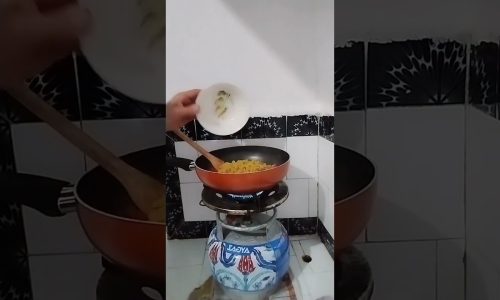 YILLARDIR MAKARNAYI YANLIŞ YAPIYORMUŞUM #yemektarifleri #pratiktarifler #keşfet #shortvideo #shorts