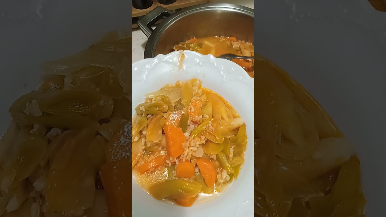 ZEYTİNYAĞLI PIRASA YEMEĞİ TARİFİ #pırasa #yemek #tarif #keşfet #pratiktatlitarifleri #yemektarifleri