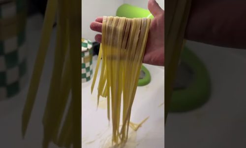 Sadece 2 yumurtayla 3 tabak makarna yapıyoruz😍  #masterchef #food #masterchefuy #yemektarifleri