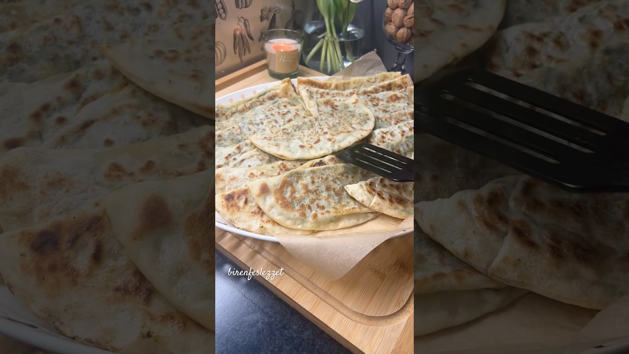 Hemen Bitti ! Yumuşacık Gözleme. #shorts #pratiktarifler #kolaytarifler #yemektarifleri #börek #food