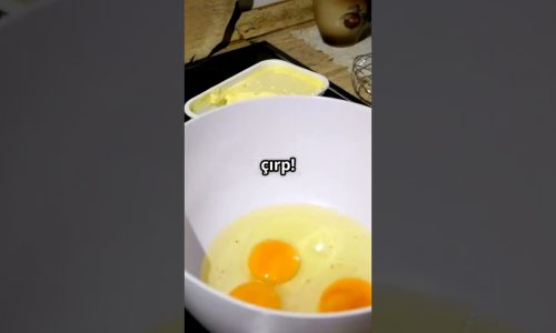 Hiç Bilinmeyen Bayram Pişisi Tarifi! Pratik#yemektarifleri #food #yemek #pratikyemekler#tarif#shorts